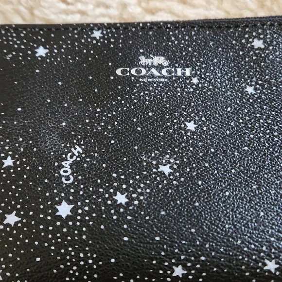 NWOT Coach Witchy Black Stars & Constellation Wristlet Wallet 🖤⭐️